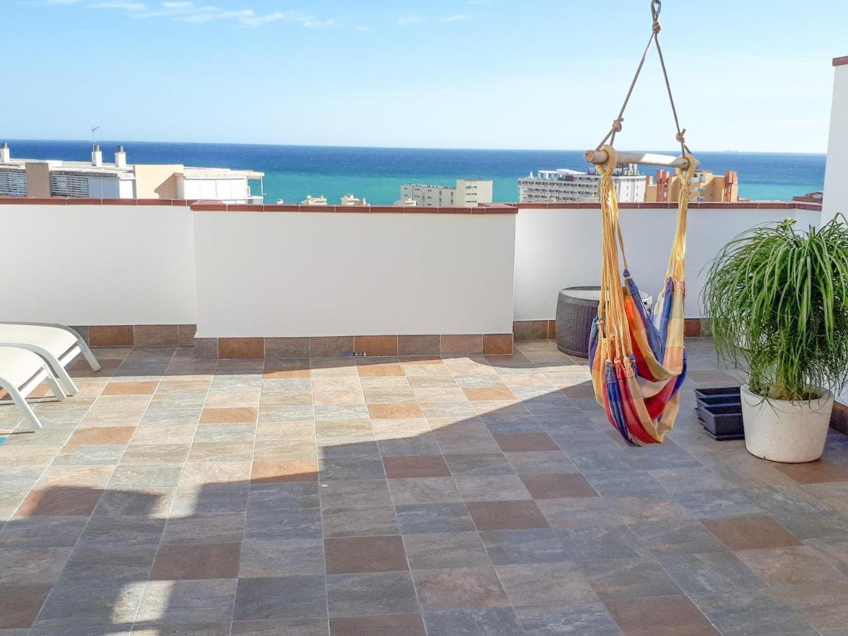 Atico Duplex Con Vistas Al Mar. Dos Plazas De Garaje Apartment Torremolinos Exterior photo