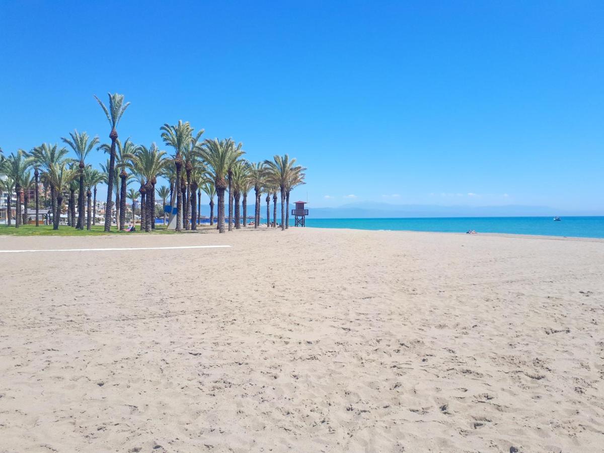 Atico Duplex Con Vistas Al Mar. Dos Plazas De Garaje Apartment Torremolinos Exterior photo