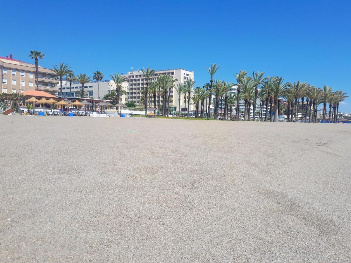 Atico Duplex Con Vistas Al Mar. Dos Plazas De Garaje Apartment Torremolinos Exterior photo