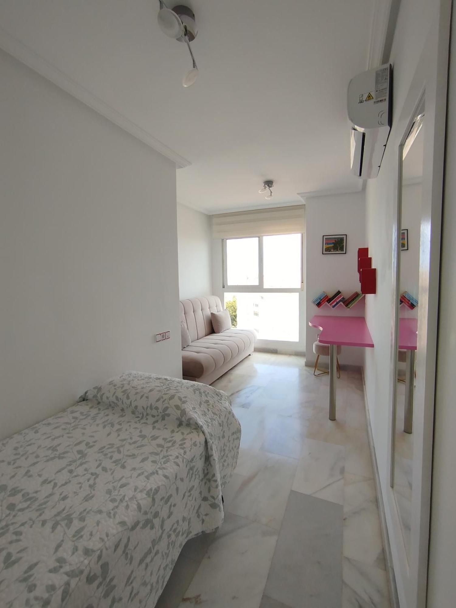 Atico Duplex Con Vistas Al Mar. Dos Plazas De Garaje Apartment Torremolinos Exterior photo