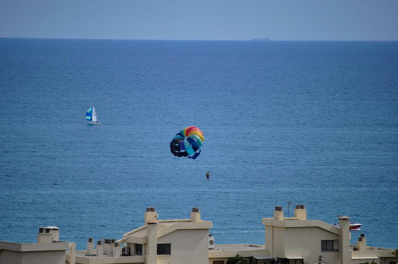 Atico Duplex Con Vistas Al Mar. Dos Plazas De Garaje Apartment Torremolinos Exterior photo